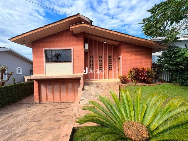Casa com 3 dormitórios