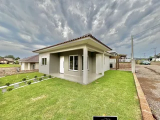 Casa com 3 dormitórios, foto 1