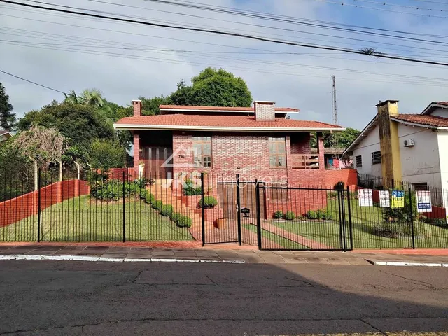 Casa com 3 dormitórios