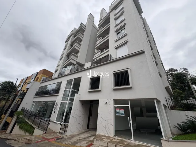 Fachada de um prédio residencial em Lajeado, Brasil.