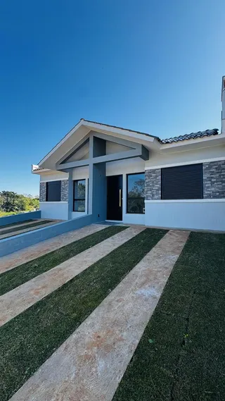 Casa geminada com 2 dormitórios, foto 1