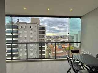 Vista panorâmica de um apartamento com vista para a cidade de Lajeado.