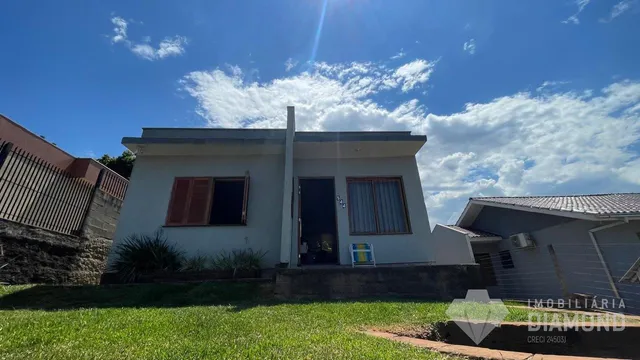 Casa com 2 dormitórios