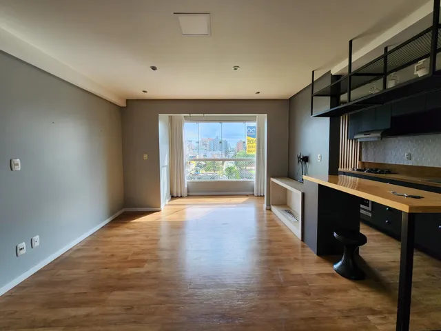 Apartamento com 2 dormitórios