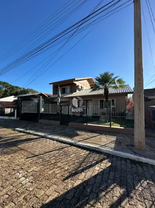 Casa com 4 dormitórios, foto 3