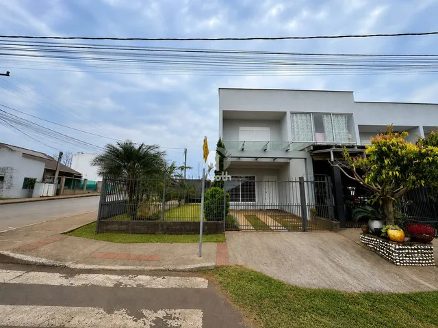 Sobrado com 2 dormitórios