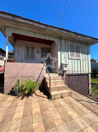 Casa com 4 dormitórios