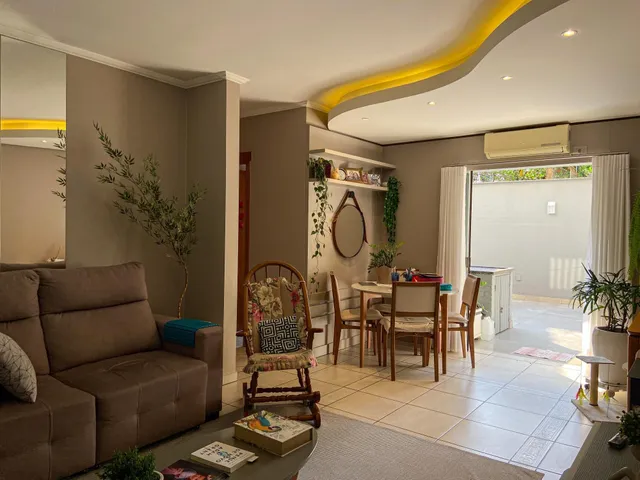 Apartamento com 2 dormitórios