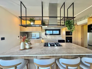 Casa com 6 dormitórios, foto 15