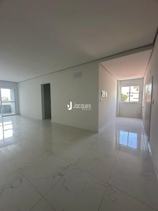 Apartamento com 2 dormitórios, foto 2
