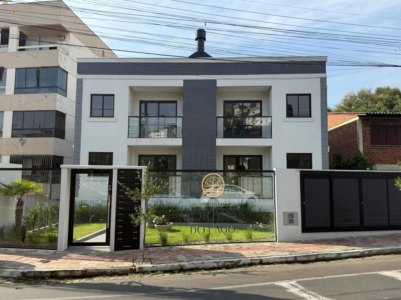 Apartamento com 2 dormitórios, foto 1