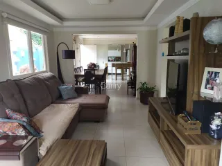 Casa com 3 dormitórios, foto 2