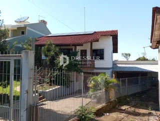 Casa com 4 dormitórios, foto 1
