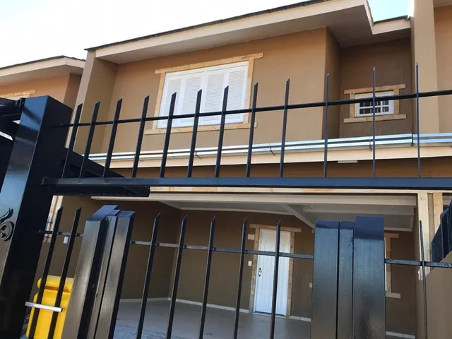 Sobrado com 3 dormitórios