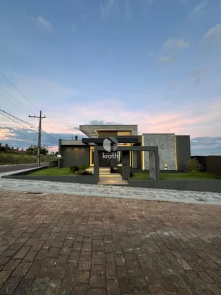 Casa com 4 dormitórios, foto 4