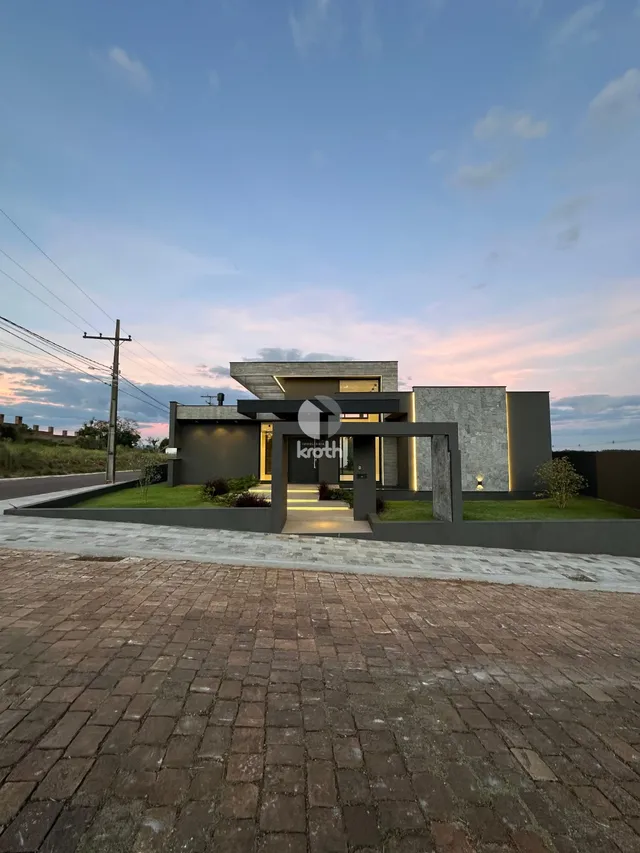 Casa com 4 dormitórios, foto 4