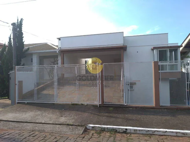 Casa com 3 dormitórios