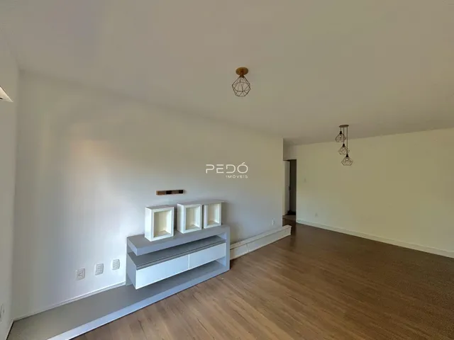 Apartamento com 2 dormitórios, foto 3