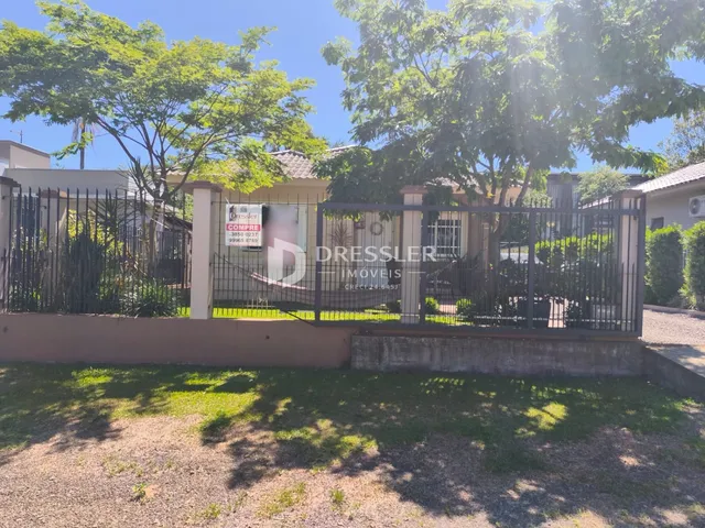 Casa com 3 dormitórios