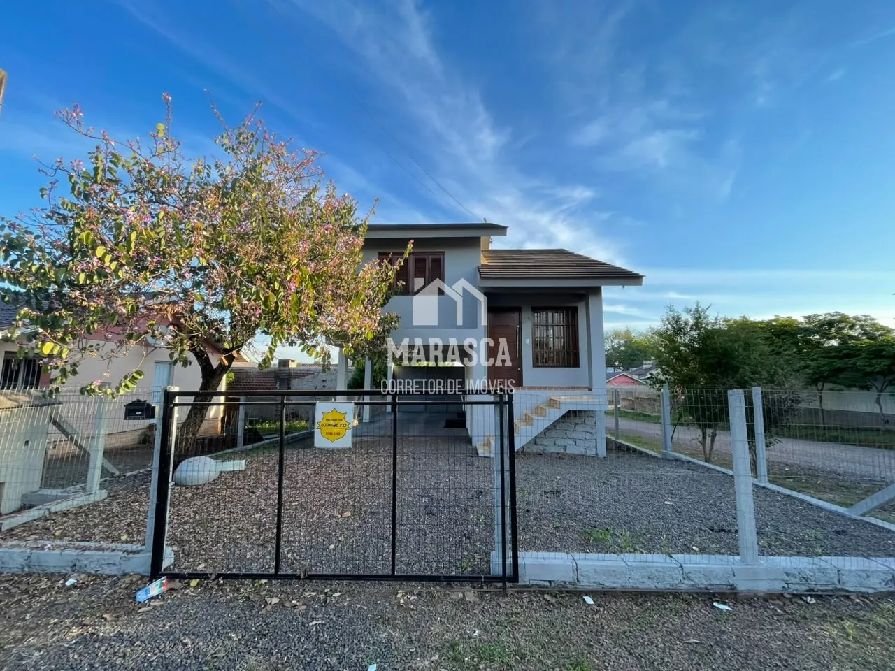 Casa com 2 dormitórios, foto 1