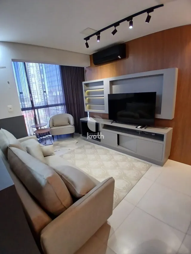 Apartamento com 2 dormitórios, foto 2