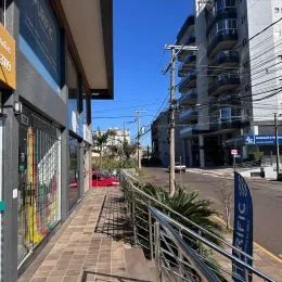 Fachada de um prédio residencial em Lajeado, Brasil.