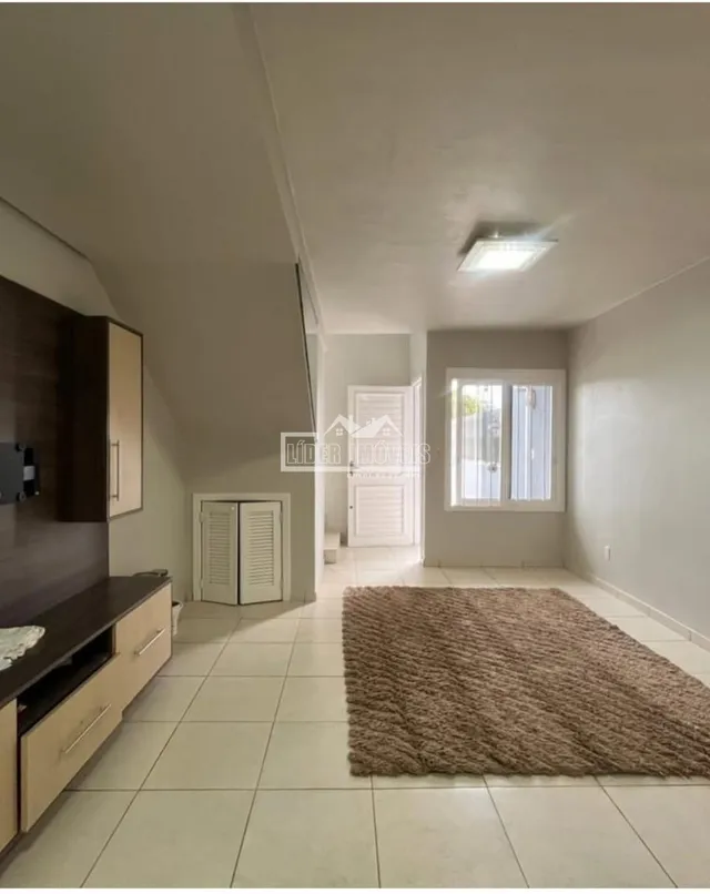 Casa geminada com 2 dormitórios, foto 2