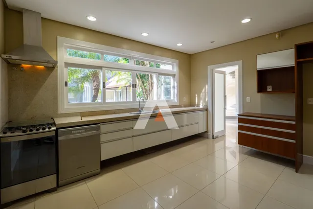 Casa com 5 dormitórios, foto 4