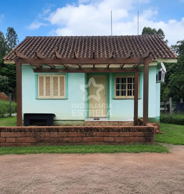 Casa com 2 dormitórios