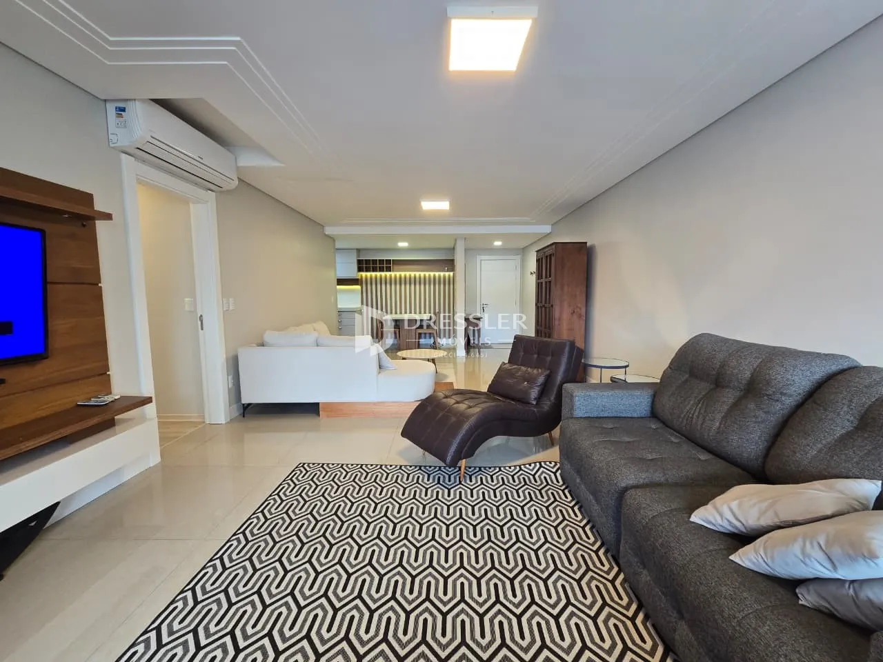 Apartamento com 3 dormitórios, foto 1