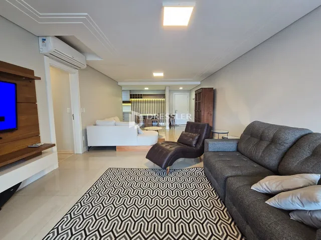 Apartamento com 3 dormitórios