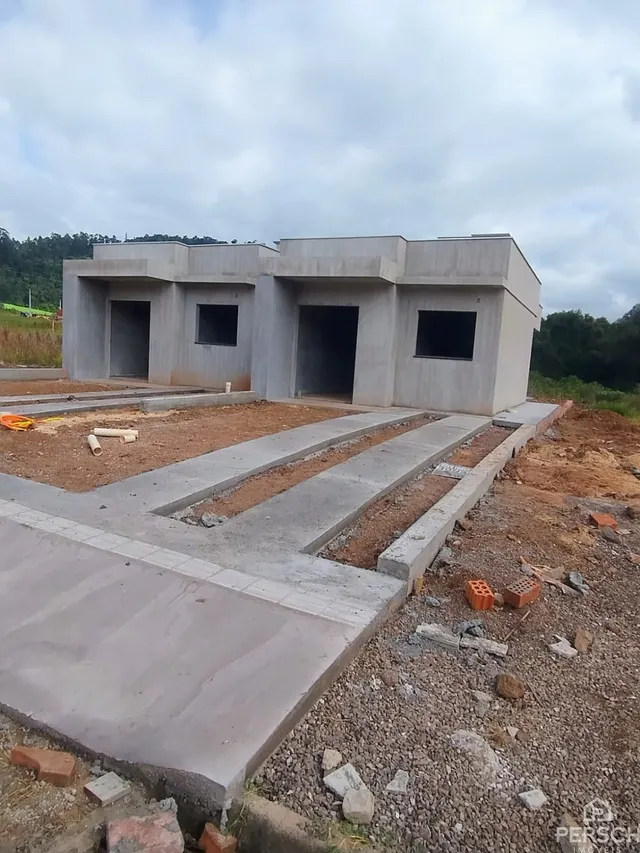 Foto da estrutura externa de uma construção em Lajeado, Brasil.