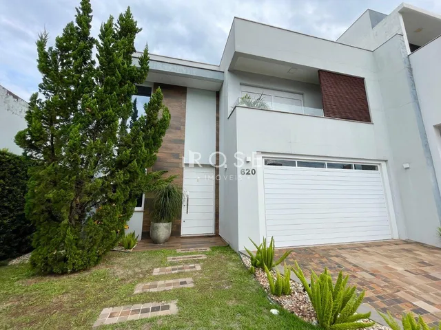 Casa com 2 dormitórios