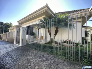 Casa com 5 dormitórios, foto 3