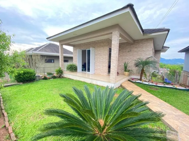 Casa com 4 dormitórios