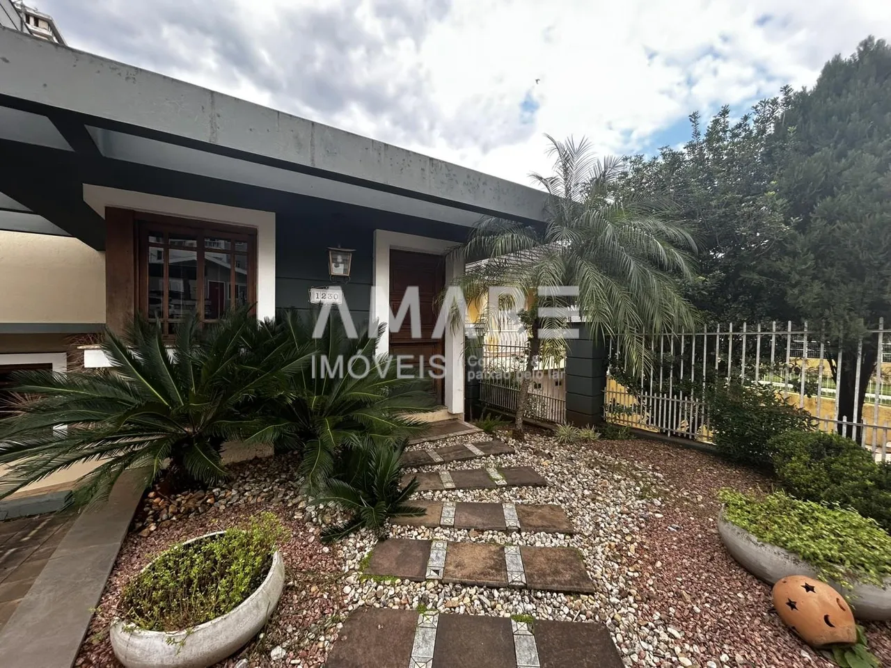 Casa com 3 dormitórios, foto 1