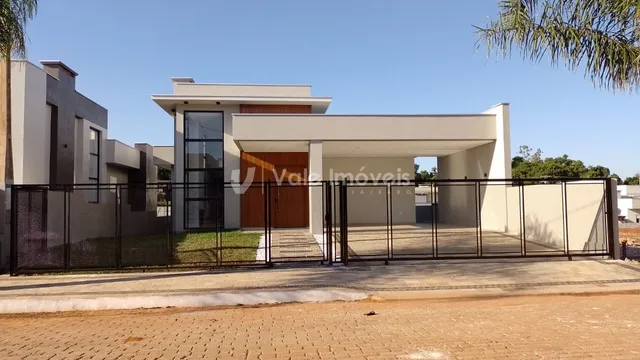 Casa com 3 dormitórios