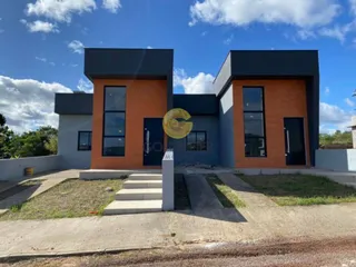 Casa com 3 dormitórios, foto 1