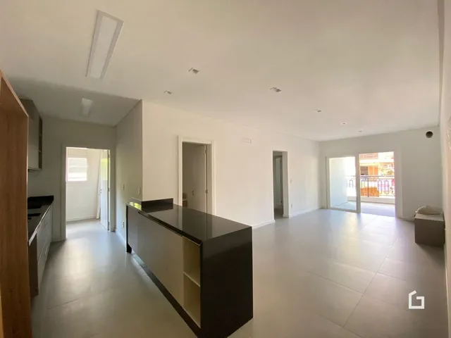 Apartamento com 2 dormitórios, foto 3