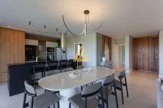 Casa com 4 dormitórios, foto 4
