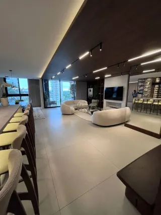 Apartamento com 4 dormitórios, foto 8
