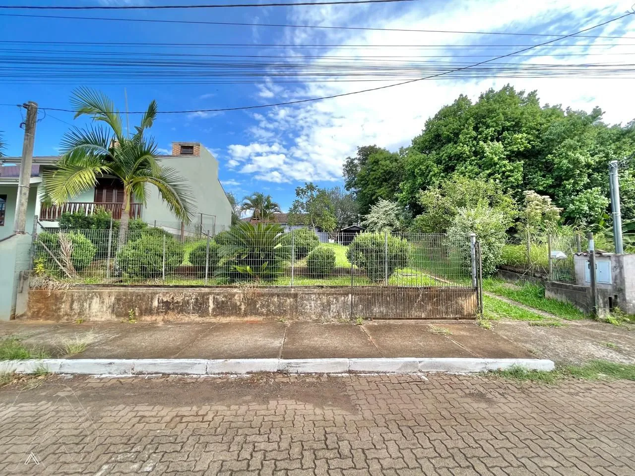 Casa com 2 dormitórios, foto 1