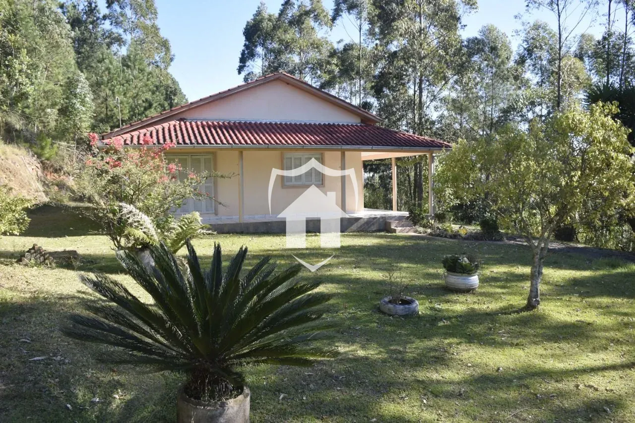 Área rural com 4 dormitórios, foto 1