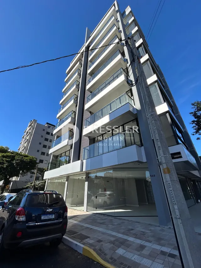 Apartamento com 3 dormitórios