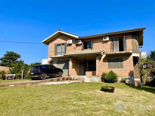 Casa com 5 dormitórios