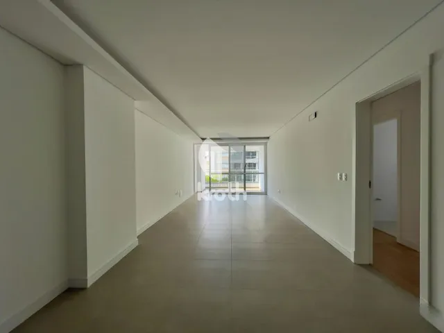 Apartamento com 3 dormitórios, foto 4