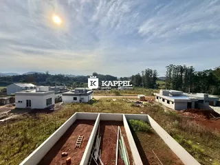 Vista externa de um terreno em construção em Lajeado, Brasil.