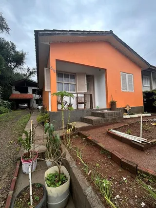 Casa com 2 dormitórios