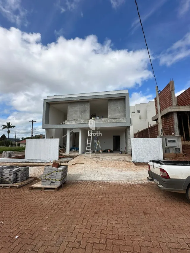 Casa com 3 dormitórios