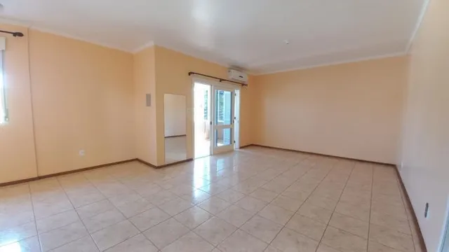 Casa com 4 dormitórios, foto 2